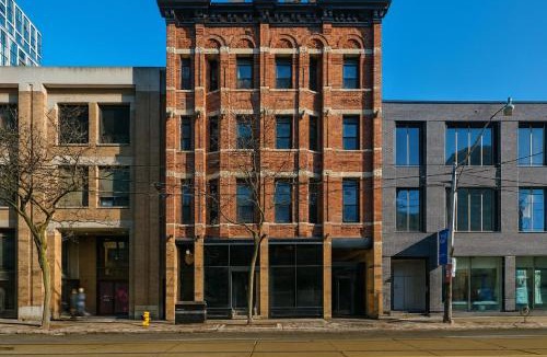 St. Lawrence Hotel | Nester Finn St Lawrence Market