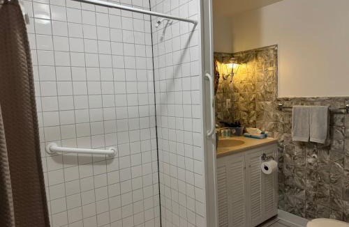 Hermann Hotel | Nestle Inn