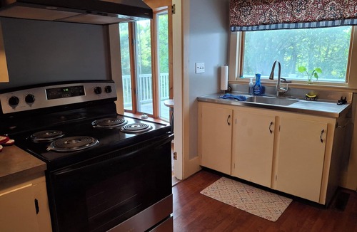 Nobleboro House | Nestled in Nobleboro