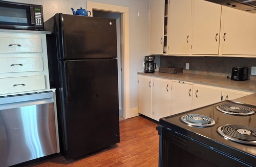 Nobleboro House | Nestled in Nobleboro