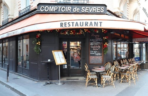 Saint-Thomas-d'Aquin Apartment | NESTLED IN THE LIVELY AND CHARMING NOTRE-DAME-DES-CHAMPS DISTRICT- RUE DE SEVRES