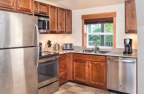 Deer Harbor Resort | Nestled within 11 acres on Orcas Island