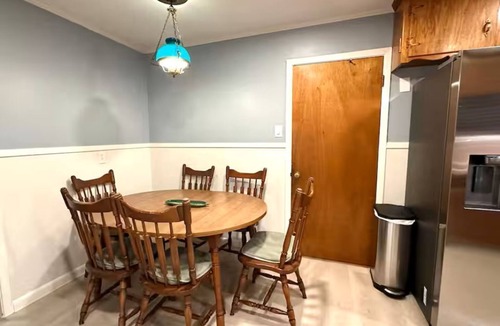 Richland Hills House | Net Patio/Swimming/Games/Pet Friendly