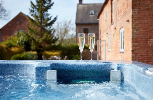 Dalbury Lees House | Nether Burrows Farm