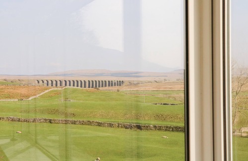 Fourstones Near Bentham Cottage | NETHERSCAR, pet friendly, with open fire in Ingleton