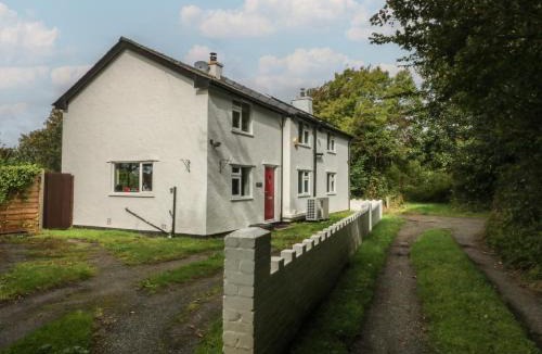 Pentre Berw House | Neuadd Wen