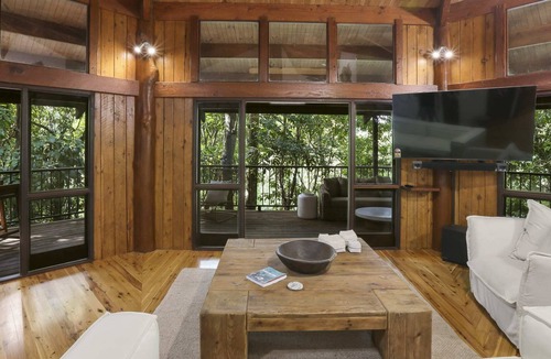 Kamerunga Cabin | Neverland - The Stoney Creek Treehouse