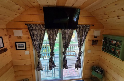 Woodbourne Cabin | Neversink Sanctuary - Private Camp - Riverside Eagle Watch