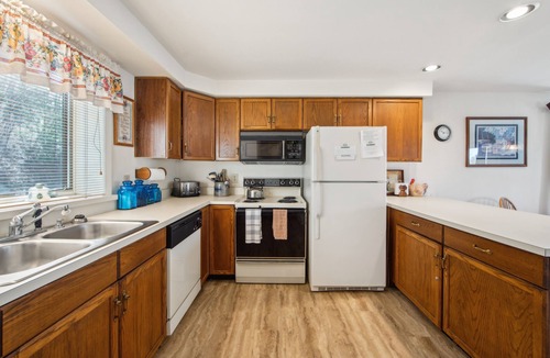 North Creek House | NEW! 11D - Spacious & Family-Friendly Getaway by The Summit at Gore Mountain