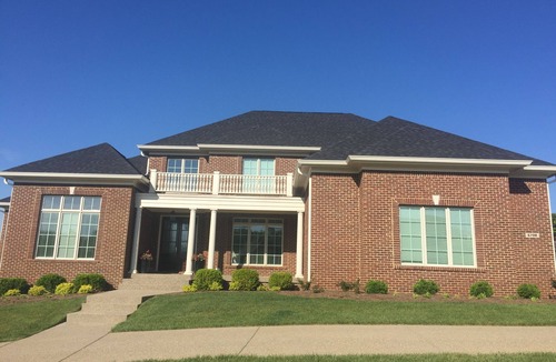 Louisville House | New ('15) centrally located new 6400+ sq ft + 6 bedrooms w/5 full bathroom