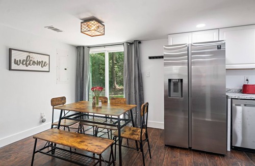 Bloomingdale House | NEW! 19 Minutes from Savannah Historic District