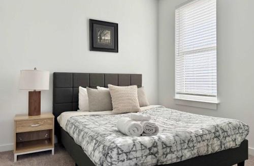 Old Fourth Ward Apartment | New 1B1B Condo in Old Fourth Ward 542Blvd207