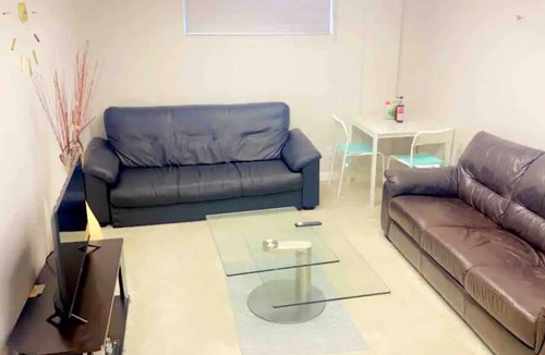 Fort Gary House | New 2 bedroom basement suite