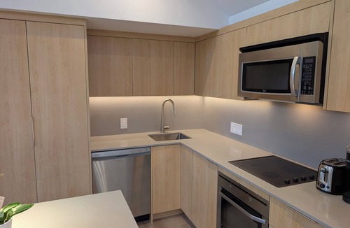 Markham Apartment | New 2-Bedroom Executive Loft Suite