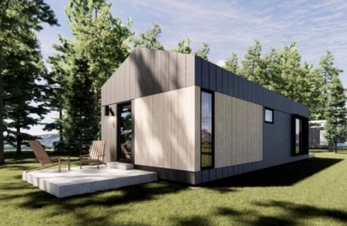 Whitefish Cabin | NEW - 2 Lux Queen Studio Suites in modern cabin micro-resort, 2 Saunas, firepit
