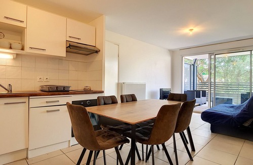 Carnon-Plage Apartment | New 2-Room Apartment with Terrace, Parking, and Beach Access