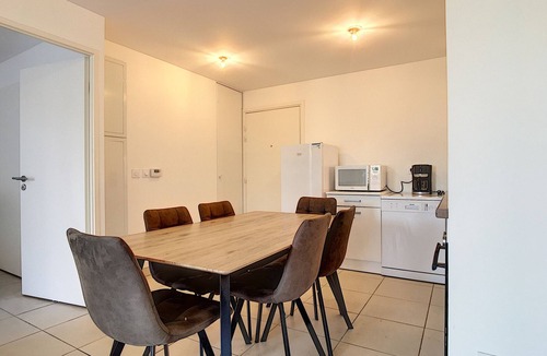 Carnon-Plage Apartment | New 2-Room Apartment with Terrace, Parking, and Beach Access