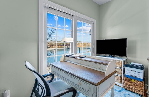 Summersea House | New 2025 Rental-Waterfront, Dock, 3-Beds+, 3.5 baths