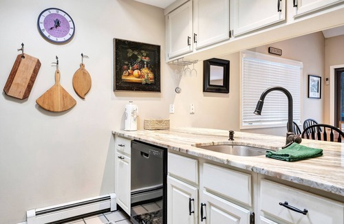 Quechee Condo | New! 2bd 2.5-bath condo that sleeps 4!