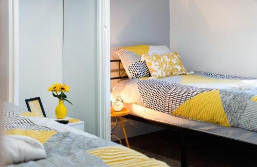 Peterlee House | New! 2BR in Station Road