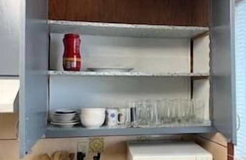 Richmond Annex Apartment | New 2BR w/Free Parking & Laundry