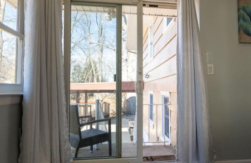 Rahway Apartment | New 3 Bed & 1 Bed Apt Lake Park Station EWR Airport Path Train Subway Bus Hospital Rahway NJ Manhattan NYC