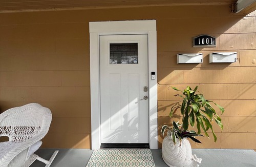 Historic Uptown Apartment | NEW! 3 Bedroom Apartment near Downtown St. Petersburg