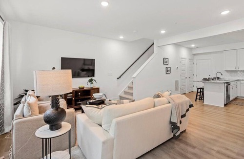 Wake Forest Condo | NEW! 3-bedroom condo in peaceful Wake Forest