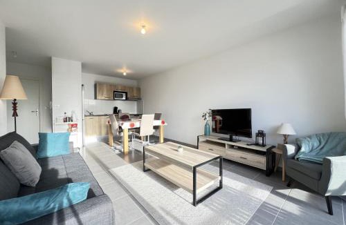 Frouzins Apartment | New 3-room apartment in secure residence