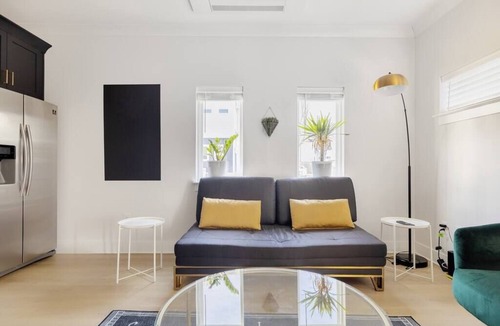 Talbot's Corner House | NEW 3-Story Home w/Private Rooftop - 5 min to DT