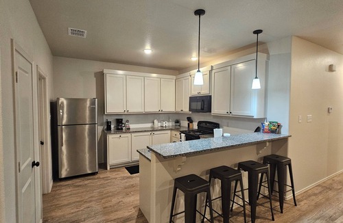 North by Northwest House | New 3BR/2BA townhome in Northwest Lubbock, minutes from Texas Tech, hospitals,