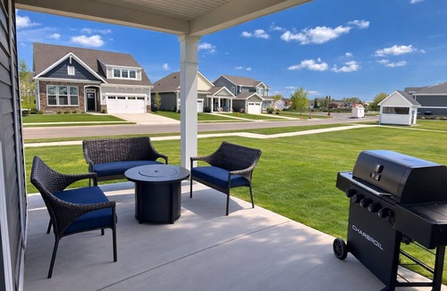 Millville Villa | New 3BR Corner Unit | Shuttle & Free Linens