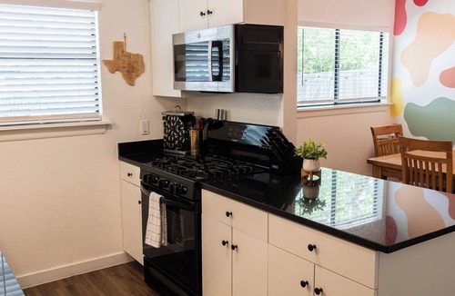 Sweetbriar House | !NEW! 3BR Cowboy Pool, Firepit, Hammock