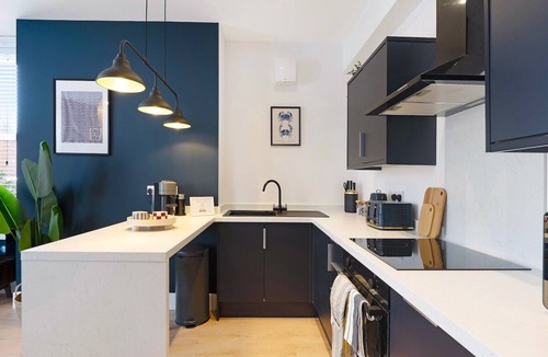 Hartlepool House | New! 3BR in Gladstone