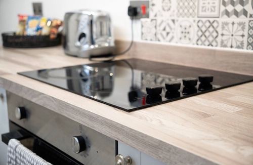 Darlington House | New! 3BR in Haughton Road