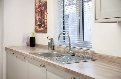 Darlington House | New! 3BR in Haughton Road