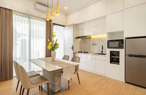 Dalung Villa | New 3BR Modern Luxury Villa Canggu with Pool Terrrace - Casa De Avisha Padonan 1