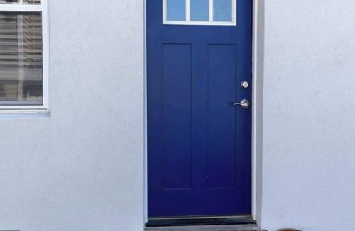 Fifth Ward Apartment | NEW 3BR unit off Thames St with Parking