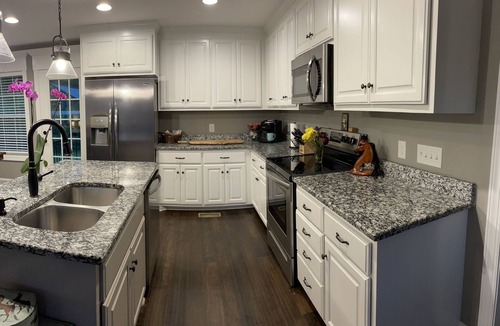 Shelbyville House | NEW 4 Bdrm house in Shelbyville - great neighborhood, 2 mi to Cooper Steel Arena