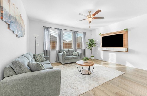 Fate House | New 4-bed, 2 bath, serene, stylish, amenity-rich haven for comfort and luxury.