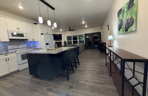 Porum House | New 4 Bed 3.5 Bath Home w2 boat slips in Duchess Creek Estates - Porum Landing
