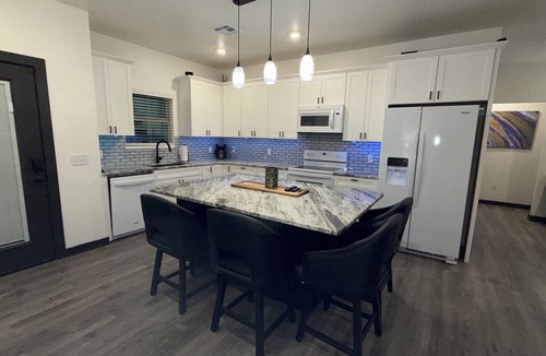 Porum House | New 4 Bed 3.5 Bath Home w2 boat slips in Duchess Creek Estates - Porum Landing