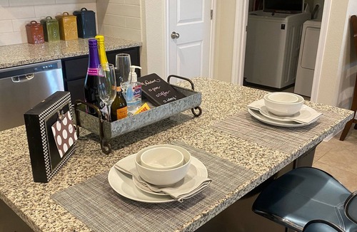 San Marcos House | New 4 Bedrm Hm Pet Friendly Close to NB~Austin~SA Special Rates for longer stays