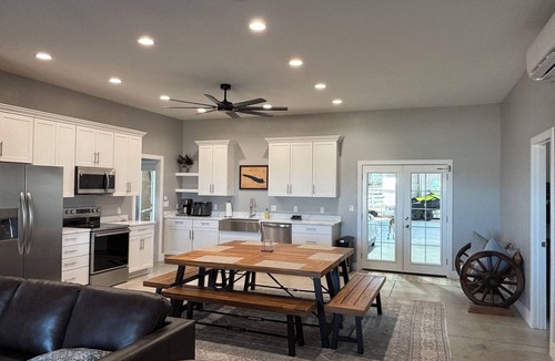 Brule House | New 4-bedroom, 3 bath, fully fencedn2 RV spots with water/electric