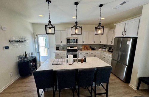 Ruffin House | New 4 Bedroom in Quiet Neighborhood w/Sidewalks & Parks