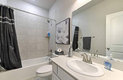 Greenville House | NEW! ✨ 4BD 2BA Cheerful Brand New Build! 🆕