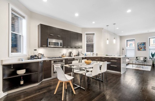 Wicker Park Apartment | NEW 4BD/4BTH - 2 UNITS - Wicker Park