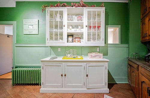 Cornwall House | NEW 5 Trinity Pl Cornwall NY 12518