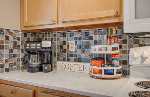 Hummelstown House | NEW! 9 Mins To Hershey Park w/Firepit & Grill