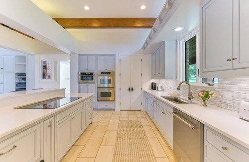 Panorama Ranch House | NEW Above Austin Entertainer I Waterfront I Lake Austin I Pool & Spa